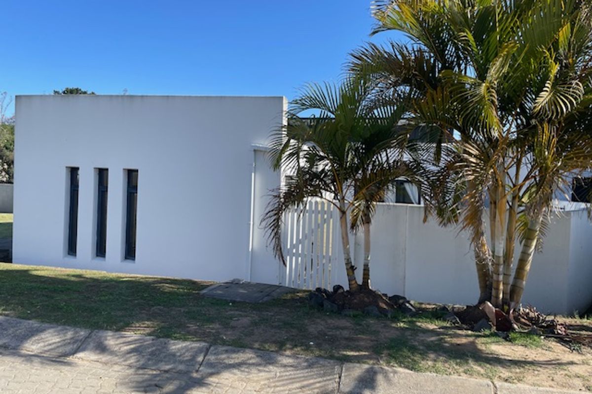 Swim, Gym, Dine & Relax – All in One Secure Complex - Photo 4