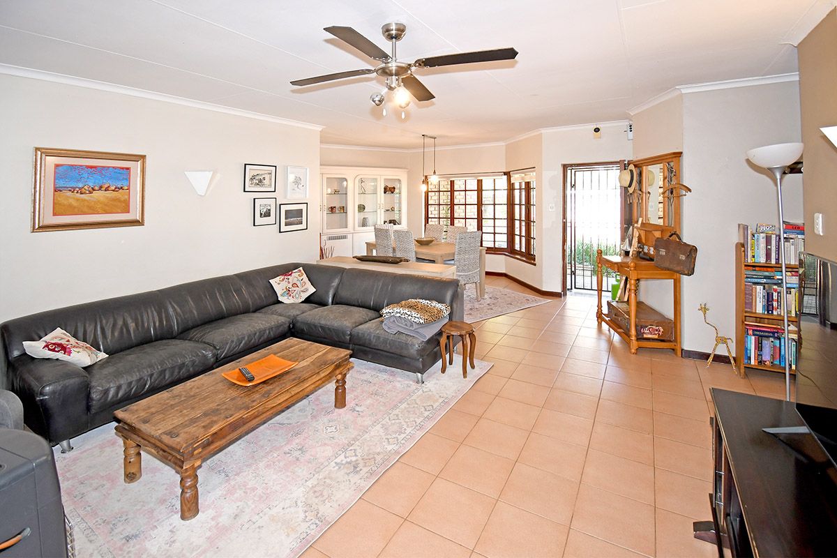 Prime 2.6ha Agricultural Property with General Store Trading Rights – Glenferness - Photo 4