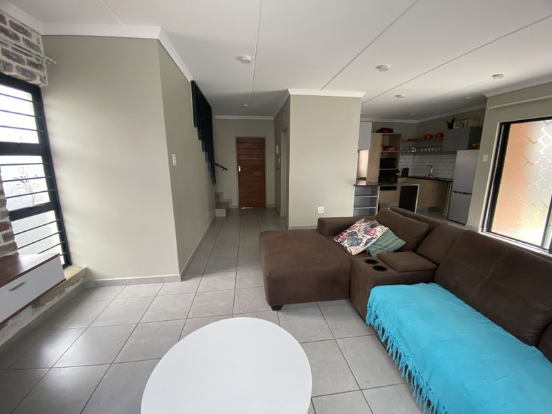 Spacious 4-Bedroom Home in Capital View Estate, Lotus Gardens - Photo 10