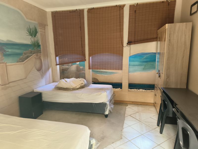 23 Bedroomed House For Sale!!! calling on Investors Investment Property in Kanonierspark - Photo 6