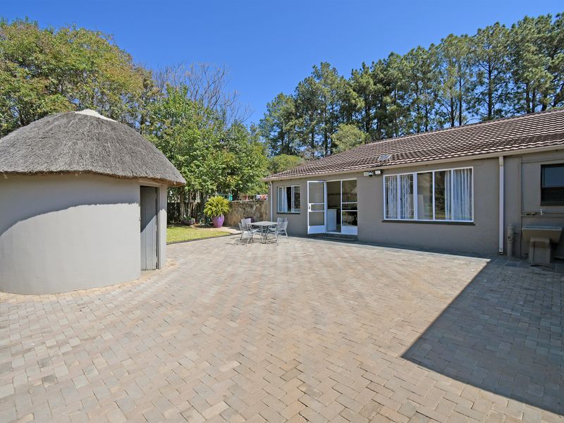 Rare Gem in  Gerhardsville, Centurion. 2.14 Hectares of Elegance, Opportunity and Serenity - Photo 5