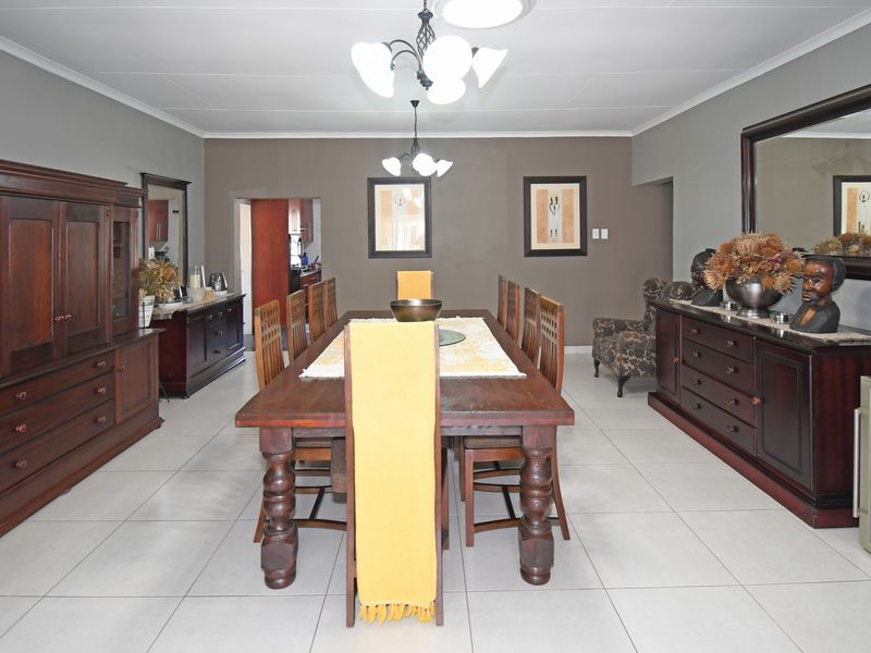 Rare Gem in  Gerhardsville, Centurion. 2.14 Hectares of Elegance, Opportunity and Serenity - Photo 9
