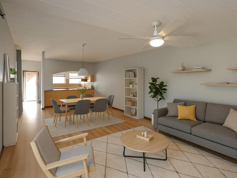 Immaculate Ground Floor Corner Apartment with Private Garden - Photo 2