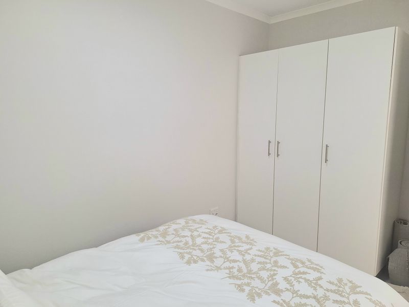 Modern 1 Bedroom Ground Floor Apartment in Sought-After Hesketh Estate - Photo 8