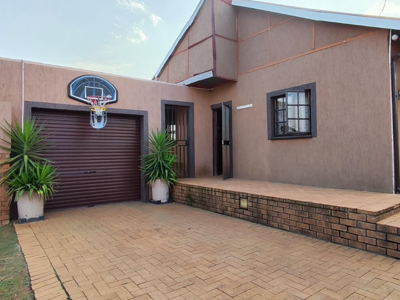 ALL IN ONE - Photo 8