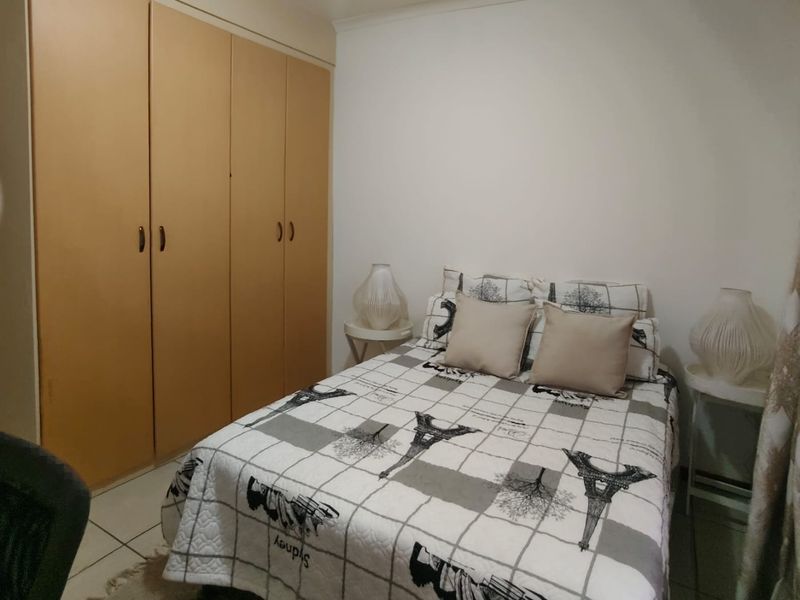 ✨ Elegant 3-Bedroom Residence in a Prestigious Secure Estate ✨ - Photo 6