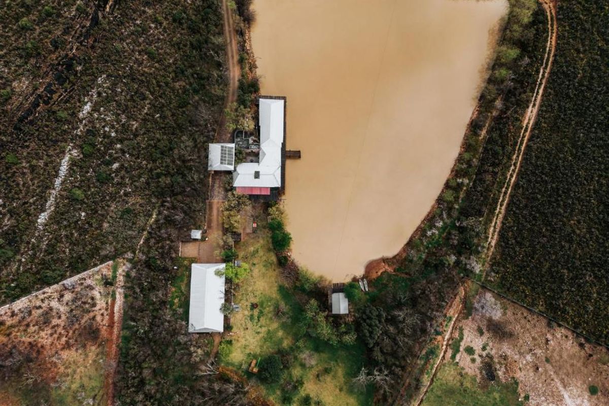 Beautiful Luxury Accommodation and Farm - Photo 2