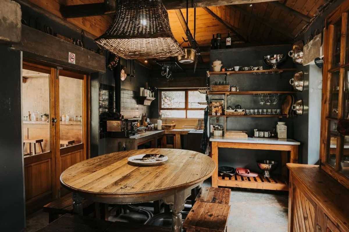 Beautiful Luxury Accommodation and Farm - Photo 4