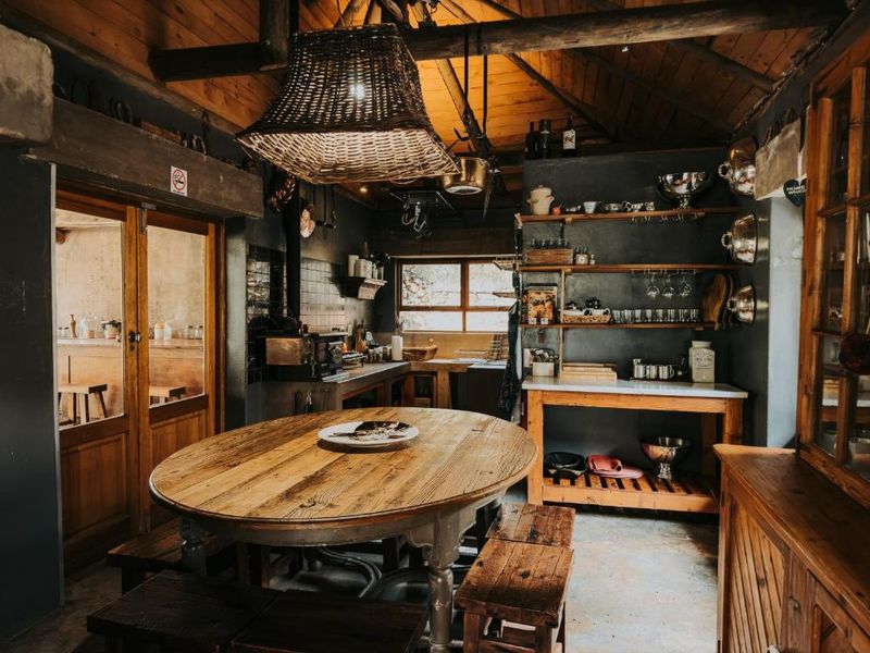 Beautiful Luxury Accommodation and Farm - Photo 4