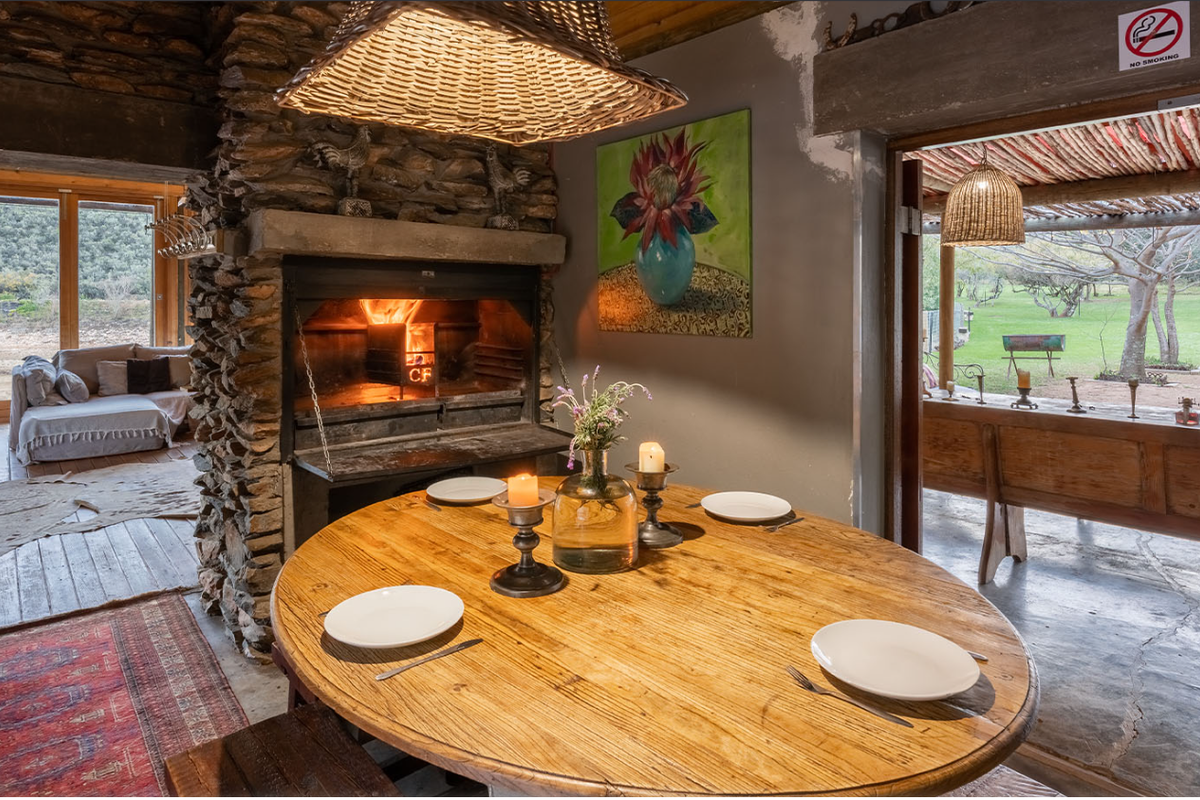 Beautiful Luxury Accommodation and Farm - Photo 5