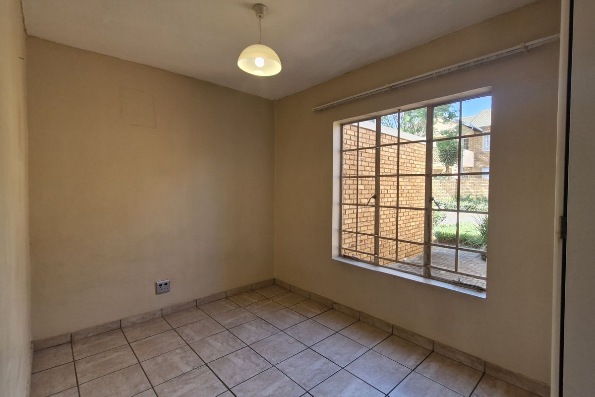 Two bedroom apartment - Photo 5