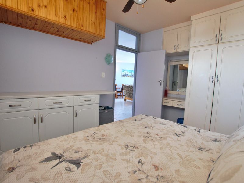 Location, Views, Lifestyle – This flatlet has it all! - Photo 5