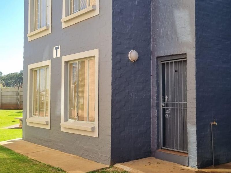 Loft flat for sale - Photo 3
