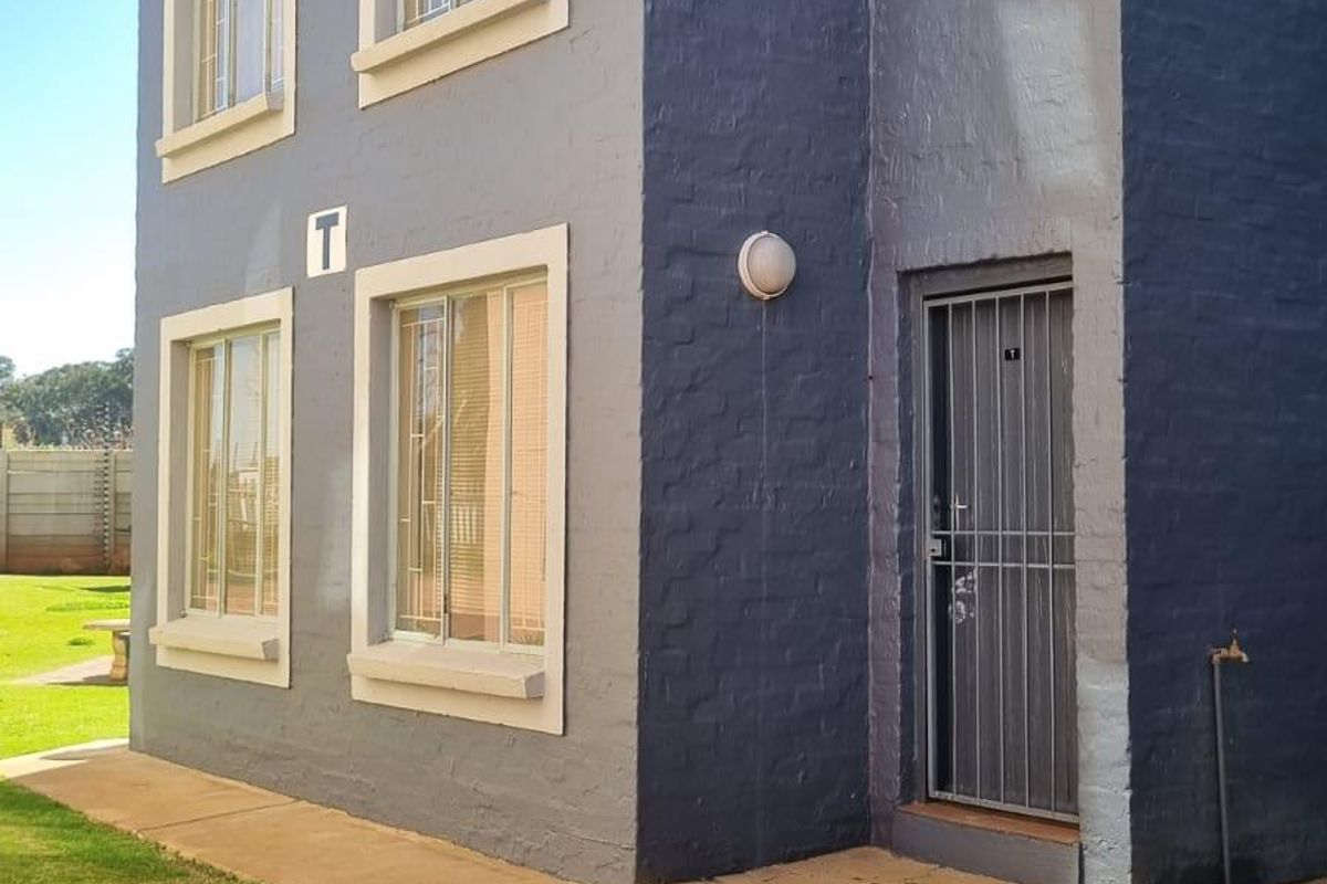 Loft flat for sale - Photo 3