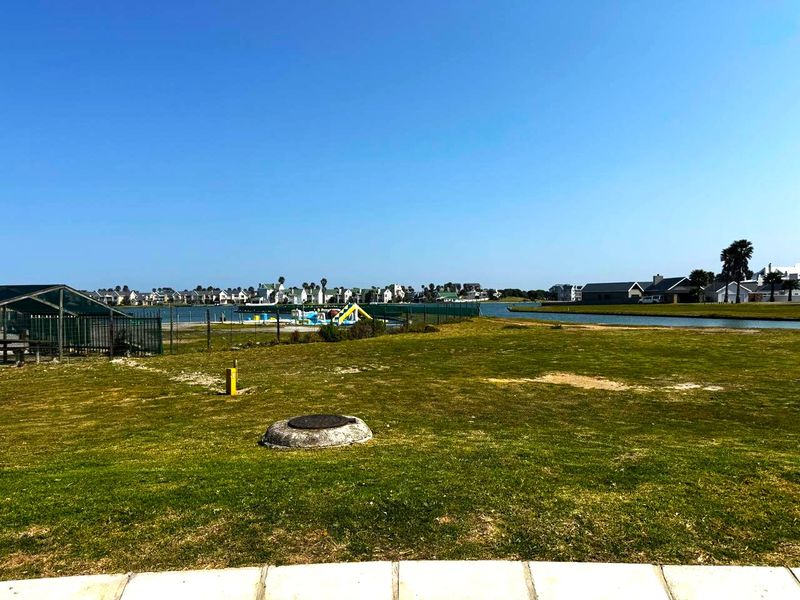 Waterfront Plot for Sale in Marina Martinique, Jeffreys Bay - Photo 6