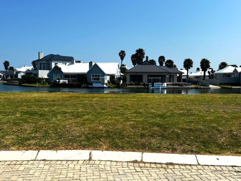 Waterfront Plot for Sale in Marina Martinique, Jeffreys Bay - Photo 3