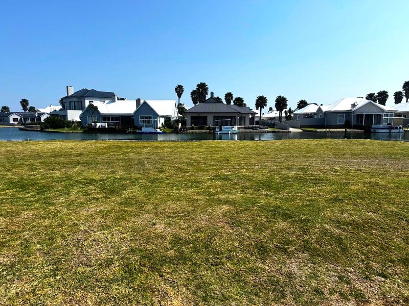 Waterfront Plot for Sale in Marina Martinique, Jeffreys Bay - Photo 4