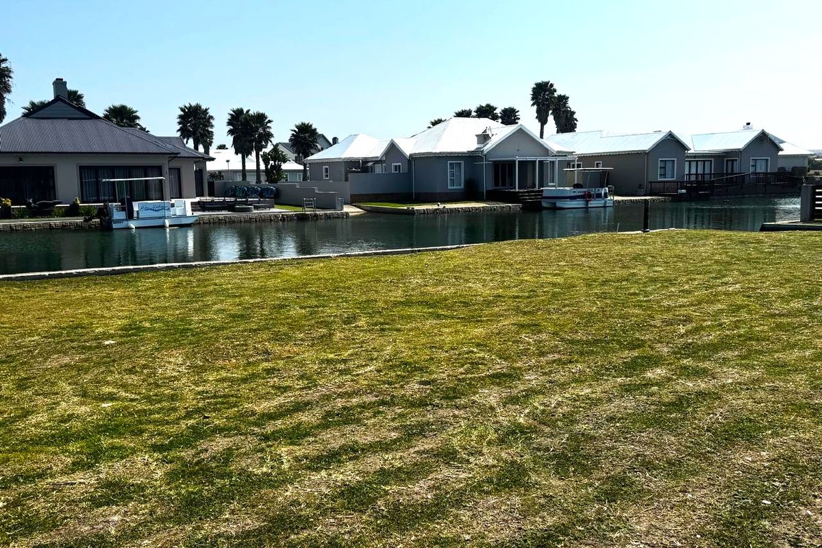 Waterfront Plot for Sale in Marina Martinique, Jeffreys Bay - Photo 5