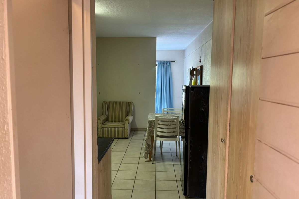 Investment Property - Stunning Building - Impeccably maintained - Photo 5