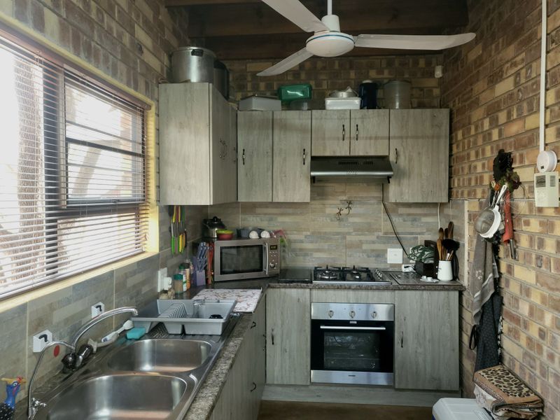 Walking Distance to the River - Photo 8