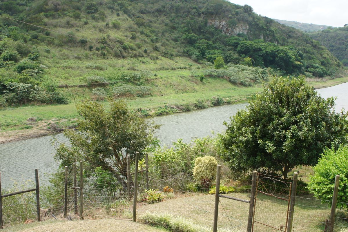 A Farm with a Riverfront view and water rights - Photo 2