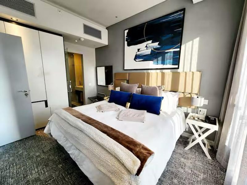 SANDOWN, SANDTON (RENTAL) - Photo 8