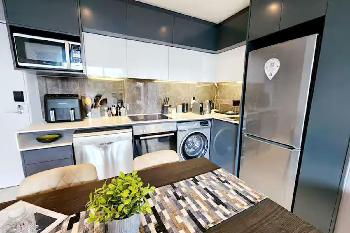 SANDOWN, SANDTON (RENTAL) - Photo 2