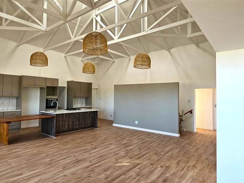 Modern Coastal Living with Flatlet in Stilbaai - Photo 4