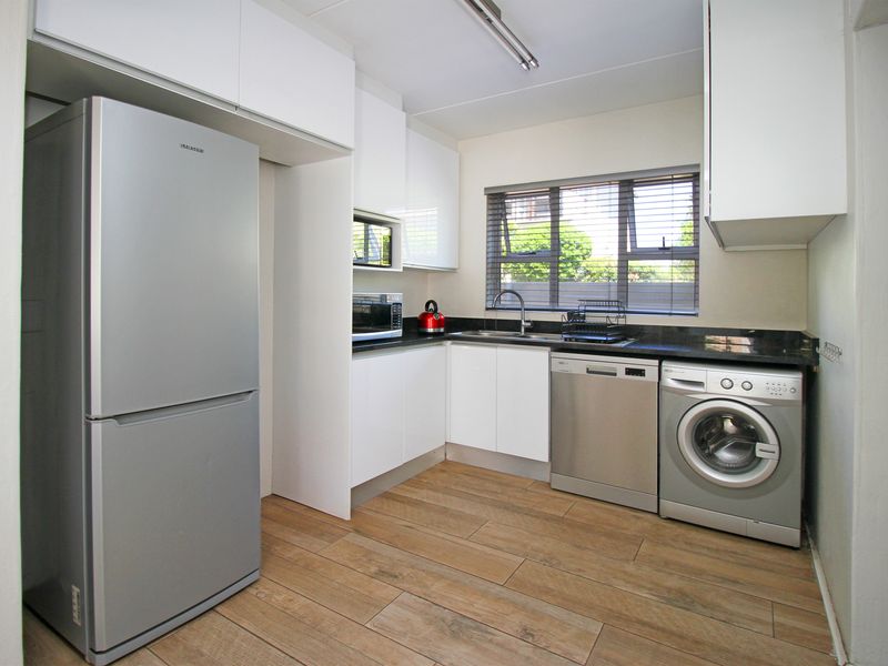 Modern 3-Bed Double Storey in Secure Montreal Estate, Kyalami Hills - Photo 10