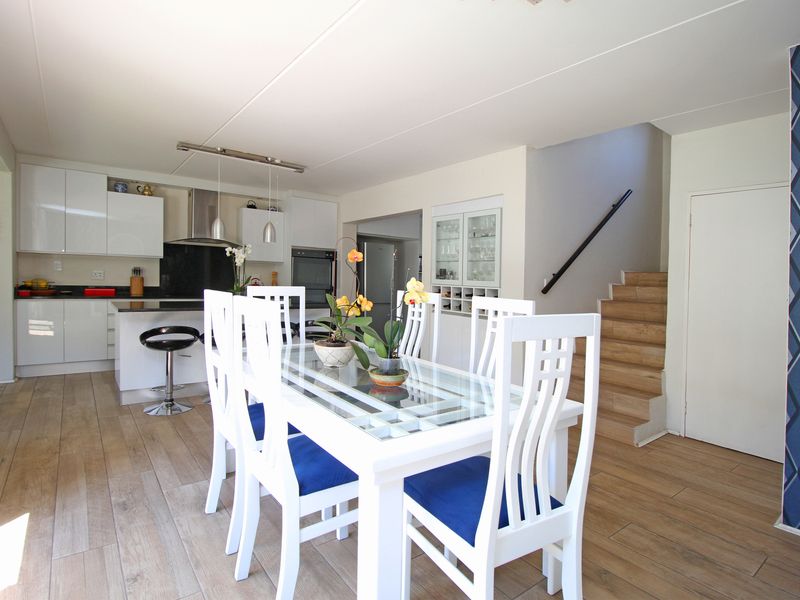 Modern 3-Bed Double Storey in Secure Montreal Estate, Kyalami Hills - Photo 3