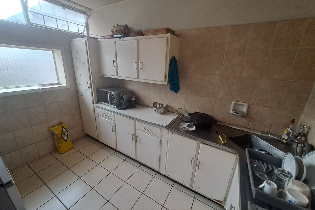 An Ideal Investment or Starter Home - Photo 5