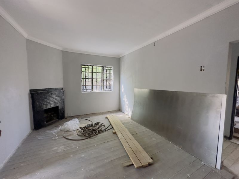 Newly Renovated Property_ Springs Central - Photo 4