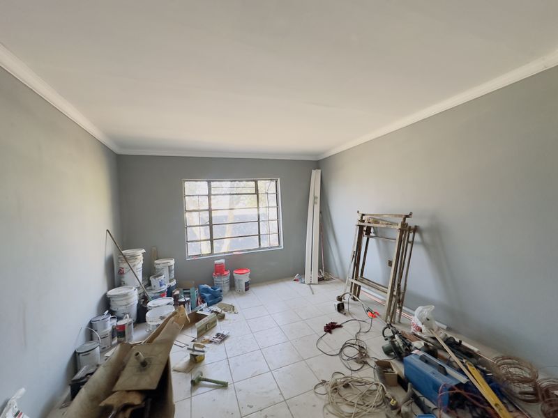 Newly Renovated Property_ Springs Central - Photo 8