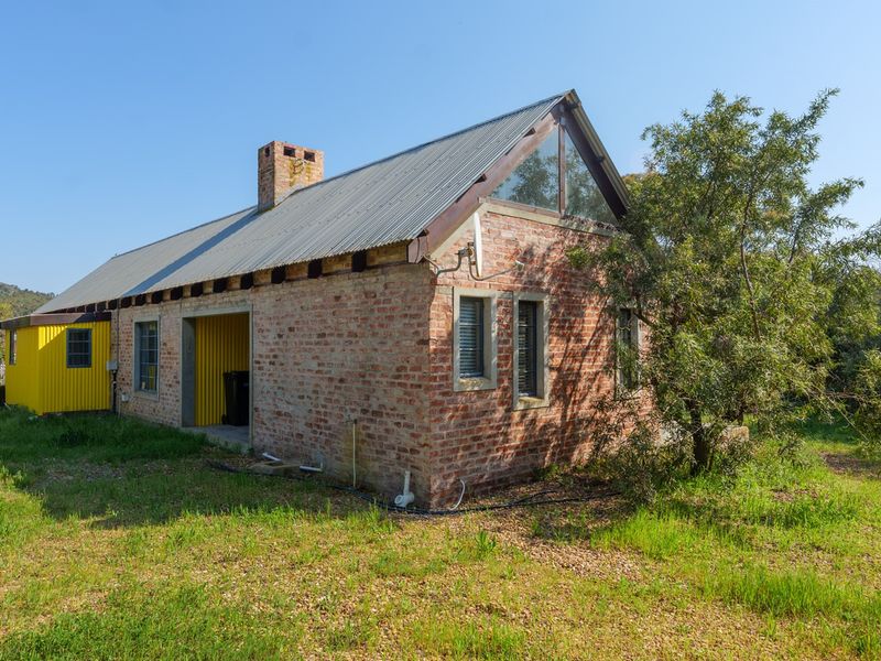 Renovated Industrial-Modern Farmhouse in Napier - Photo 5