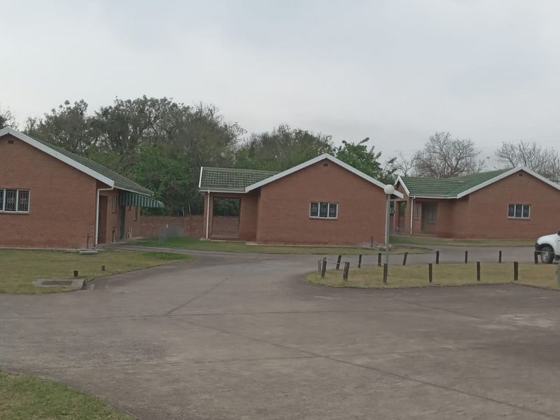 LINCOLN MEADE – SIMPLEXES - Photo 2