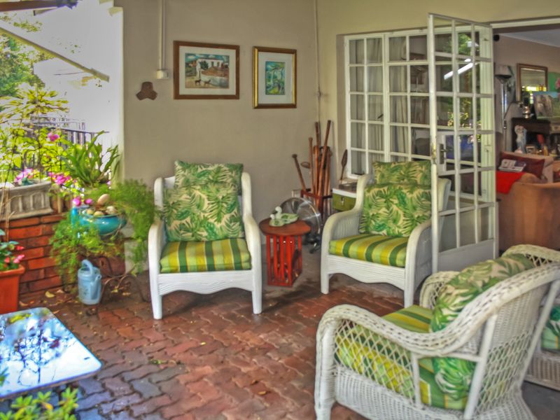 Spacious 2-Bedroom Unit with Double Garage & Solar – R2,599,000 | Merrow Down Country Club - Photo 9
