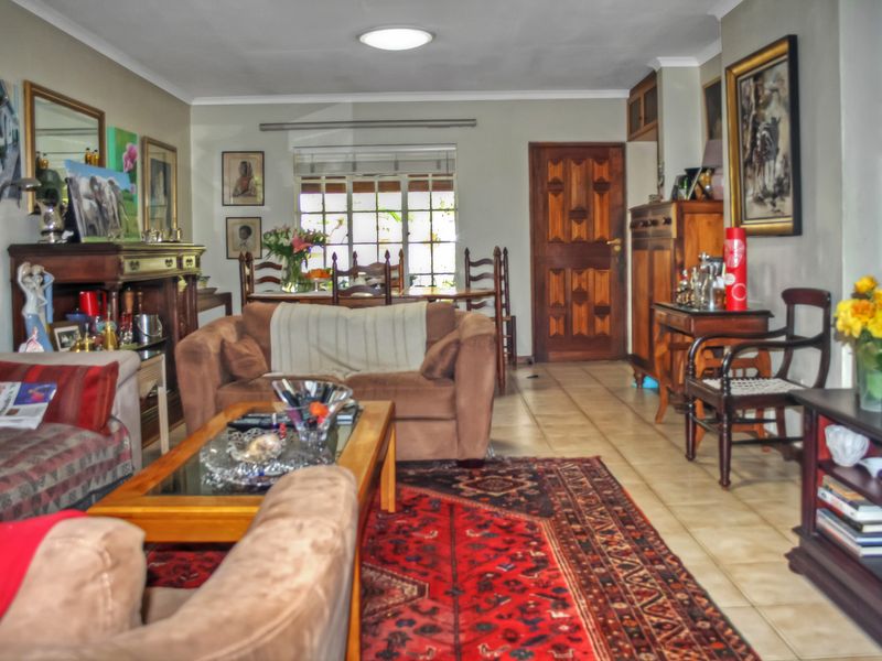 Spacious 2-Bedroom Unit with Double Garage & Solar – R2,599,000 | Merrow Down Country Club - Photo 4