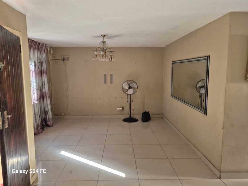 Lovely Area - Photo 2