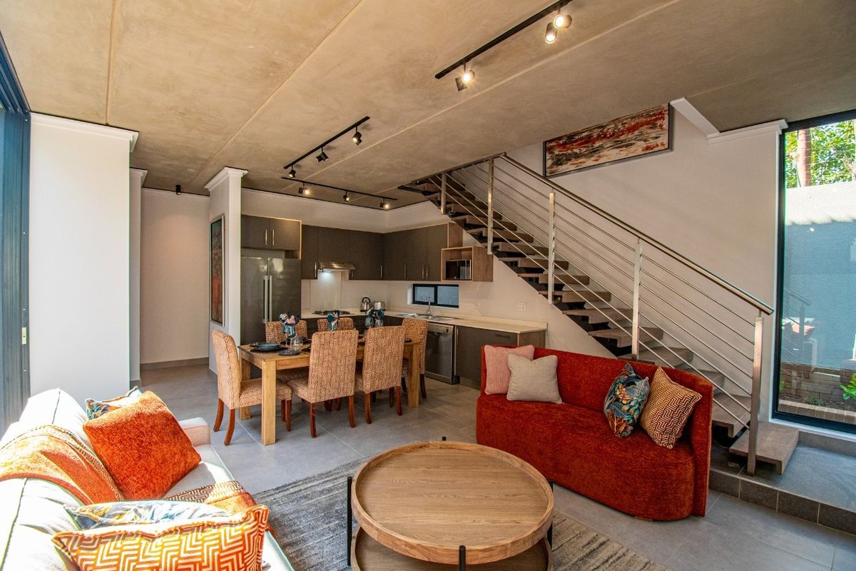 Modern 3 -Bedroom Duplex in Menlo Park, Pretoria - Prime Location - Photo 4