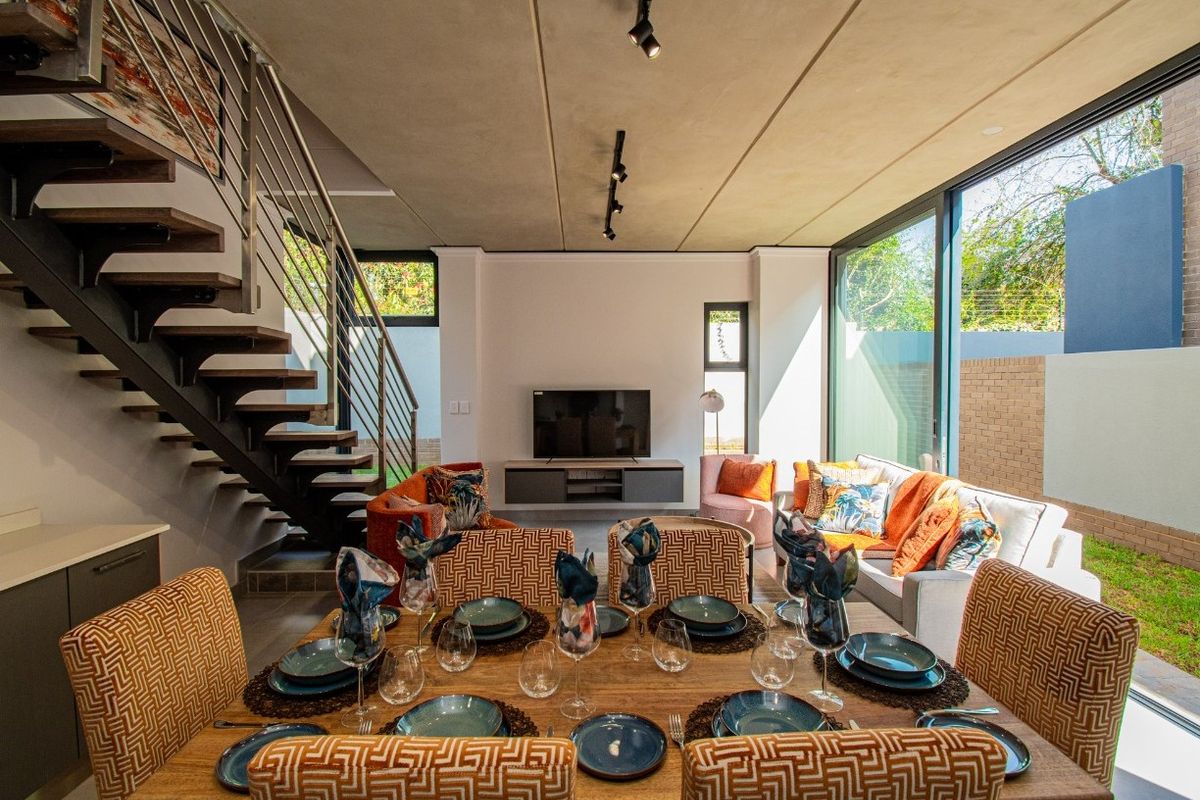 Modern 3 -Bedroom Duplex in Menlo Park, Pretoria - Prime Location - Photo 5