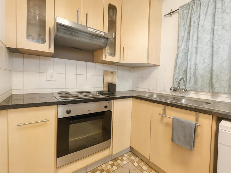 2-Bed, 2-Bath Garden Unit for Sale - Photo 3