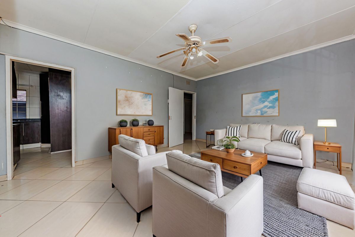 4 Bedroom Home In A Convenient Location - Photo 4