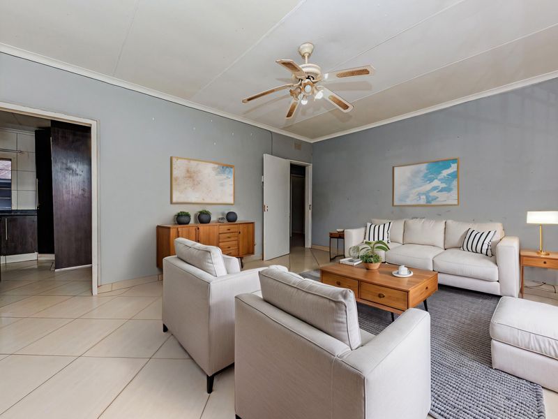 4 Bedroom Home In A Convenient Location - Photo 4