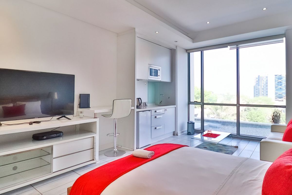 Investment Opportunity: Sandton Skye Hotel – A Premier Business Asset in Africa’s Financial Capital - Photo 3