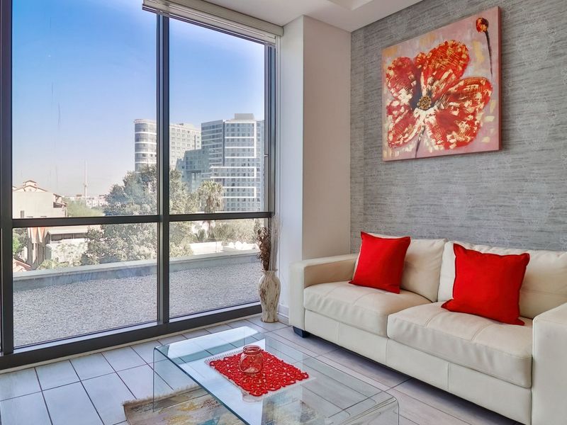 Investment Opportunity: Sandton Skye Hotel – A Premier Business Asset in Africa’s Financial Capital - Photo 4