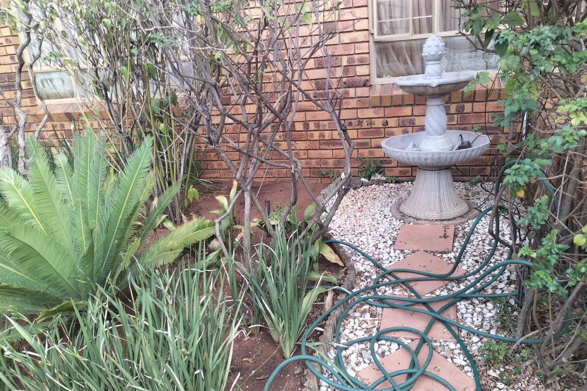 Low-Maintenance Retirement Lifestyle in Amandasig - Photo 2