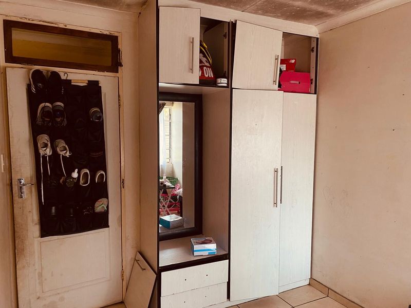 3-Bedroom Home in Prime Location - Photo 10