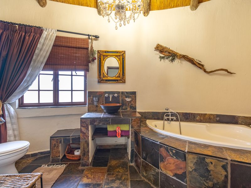 4-Star Lodge for Sale – Chartwell North, Johannnesburg - Photo 10