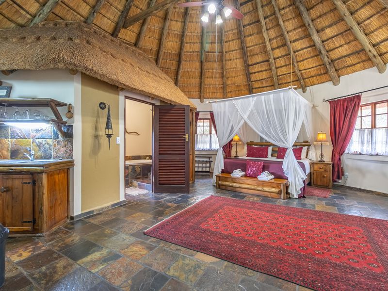 4-Star Lodge for Sale – Chartwell North, Johannnesburg - Photo 8