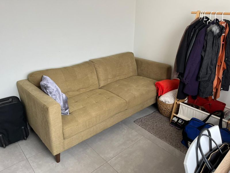 For Sale | Modern 2 Bedroom 2 Bathroom Top-Floor Corner Apartment – The Woods, Kyalami Ridge - Photo 8